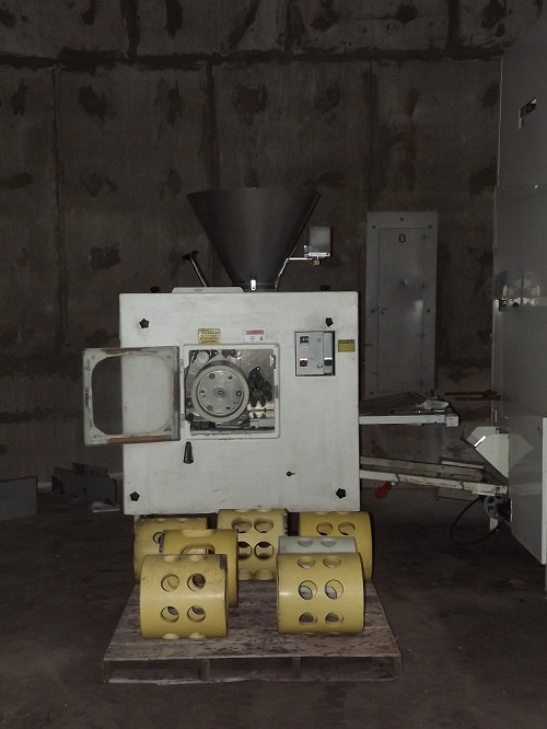 Adamatic Model ADR-2 Bread and Roll Line