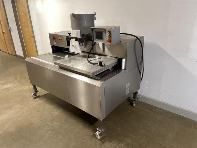 Dayton Food Forming And Traying System Model: Traymatic 180