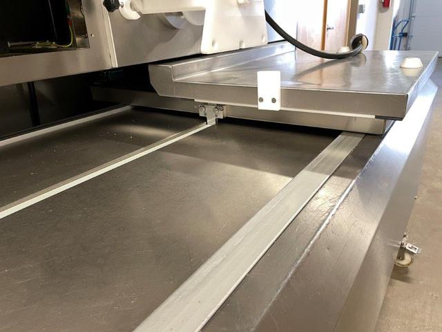 Dayton Food Forming And Traying System Model: Traymatic 180